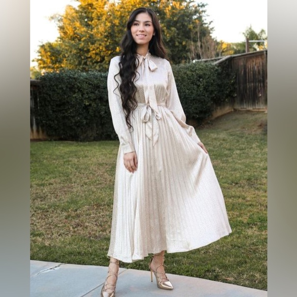 TRADE Don’t Buy - Boutique Dress : Cream/Beige cheetah print Dress